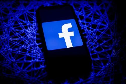جدا شدن اینستاگرام و واتساپ از فیسبوك منتفی شد