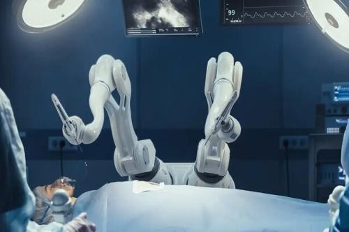 کمک ربات جراح به بیماران سرطانی برای بهبود سریع تر