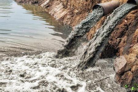 كاهش آلاینده های فلزی در منابع آب و خاك با فناوری نانو